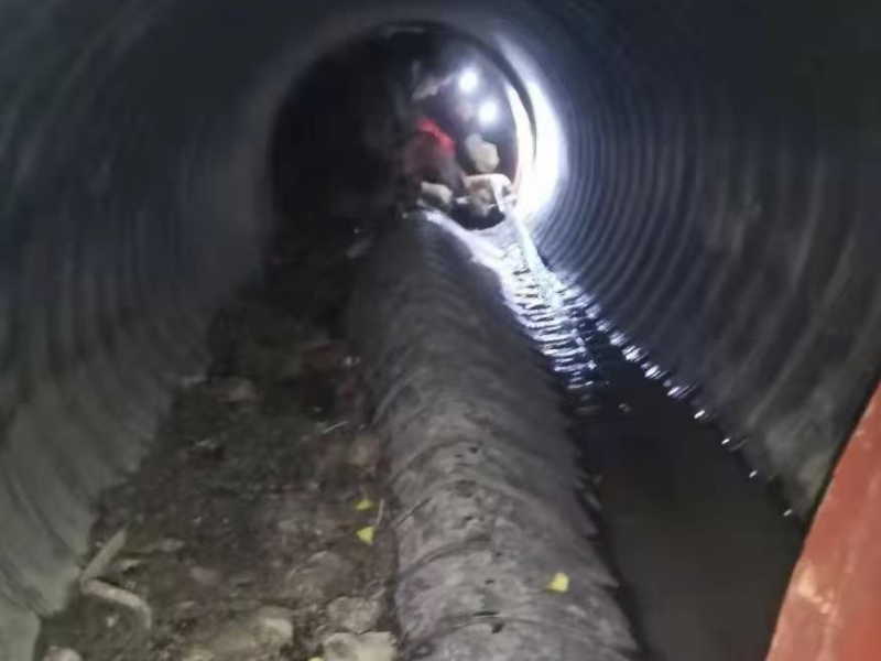 高压清洗车管道疏通化粪池清理 市政管道清淤
