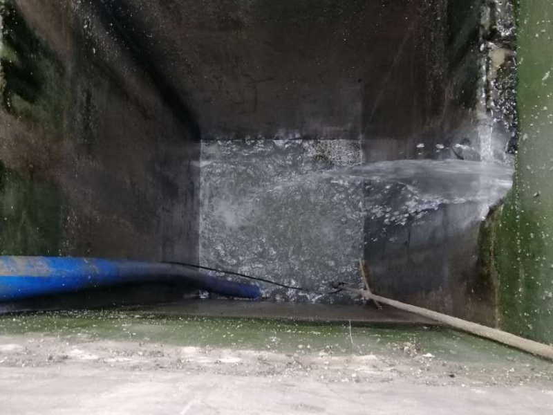 南京鼓楼区中央门下水道疏通化粪池清理 抽粪 清淤 抽泥浆